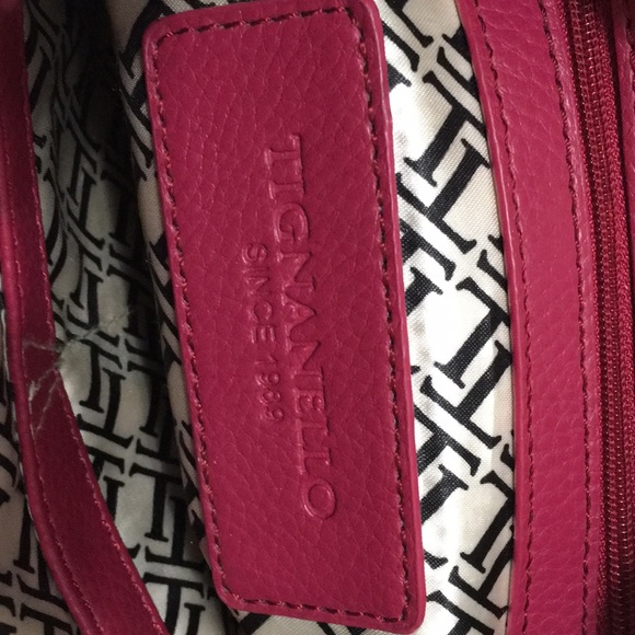 Pink leather Tignanello shoulder or crossbody EUC - Picture 7 of 7